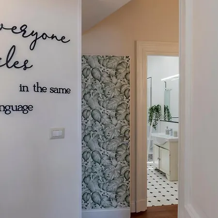 Guesthost - Piazza Nievo A Trastevere! Con Balcone Apartamento Roma